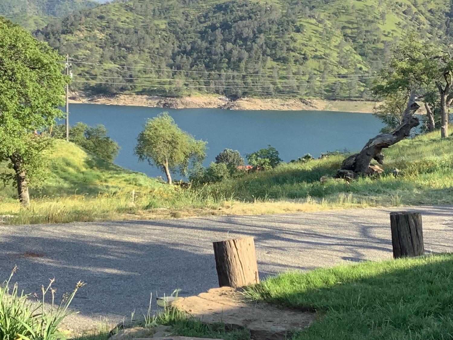 20746 Hidden Lake Blvd, Friant, CA 93626